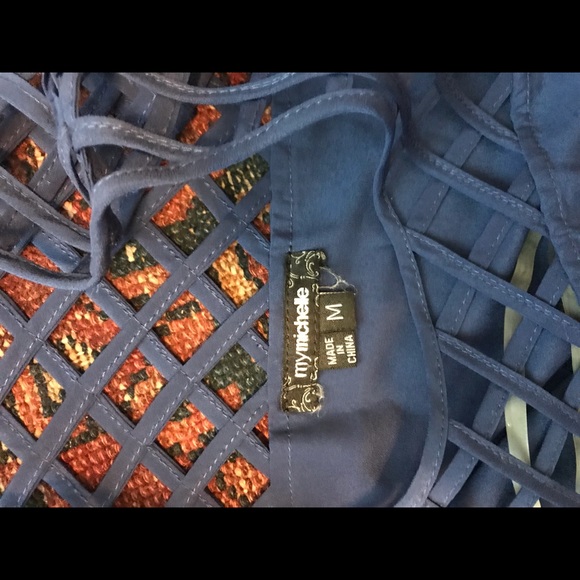 Dress - Picture 2 of 3